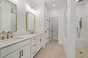 4571 Deanston Ct, Peachtree Corners, GA 30092 - Photo 16