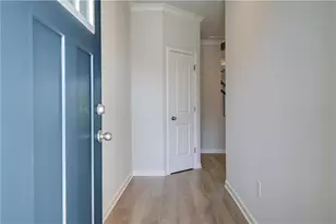 3649 Donovan Cir, Loganville, GA 30052 - Photo 4