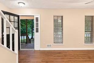 8272 Blackfoot Trail, Jonesboro, GA 30236 - Photo 6