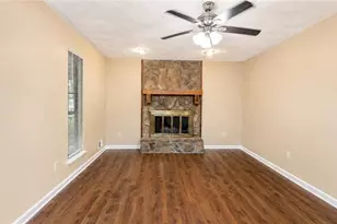 8272 Blackfoot Trail, Jonesboro, GA 30236 - Photo 8
