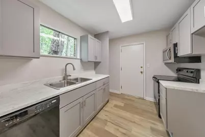 1111 Clairemont Avenue #N3, Decatur, GA 30030 - Photo 10