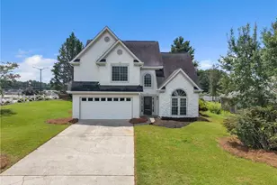 9757 Washington Cir, Jonesboro, GA 30238 - Photo 1