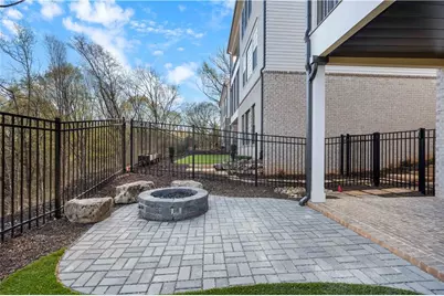 5561 Broad River View, Peachtree Corners, GA 30092 - Photo 6