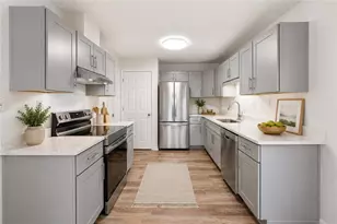 507 Garden Ct, Atlanta, GA 30328 - Photo 8