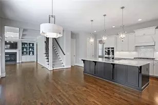 3156 Shadow Creek, Roswell, GA 30075 - Photo 16