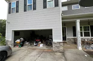 180 Smokey Ridge Dr, Newnan, GA 30263 - Photo 4