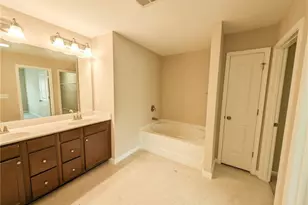 5925 Shiloh Woods Dr, Cumming, GA 30040 - Photo 18
