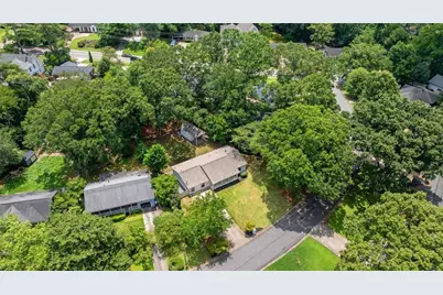 317 Crestview Circle, Roswell, GA 30075 - Photo 48