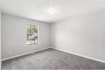 7055 Hania Drive, Fairburn, GA 30213 - Photo 16
