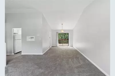7055 Hania Drive, Fairburn, GA 30213 - Photo 10
