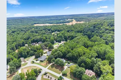 860 Lakeview Drive, Commerce, GA 30529 - Photo 78