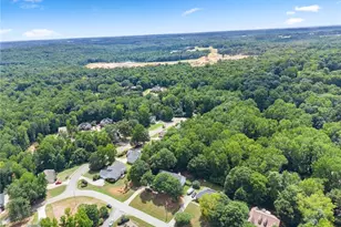 860 Lakeview Dr, Commerce, GA 30529 - Photo 78