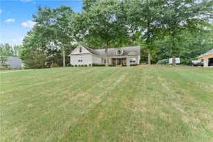 860 Lakeview Dr, Commerce, GA 30529 - Photo 12