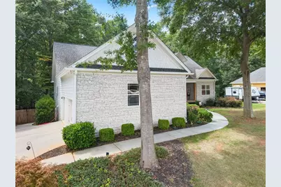 860 Lakeview Drive, Commerce, GA 30529 - Photo 6