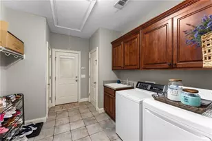 860 Lakeview Dr, Commerce, GA 30529 - Photo 32