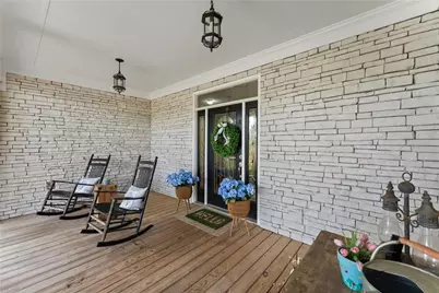 860 Lakeview Drive, Commerce, GA 30529 - Photo 14