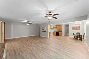 860 Lakeview Dr, Commerce, GA 30529 - Photo 50