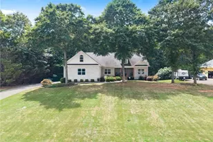 860 Lakeview Dr, Commerce, GA 30529 - Photo 4