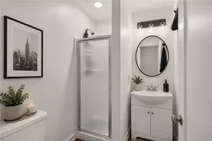 221 Napoleon Dr SW, Atlanta, GA 30314 - Photo 8
