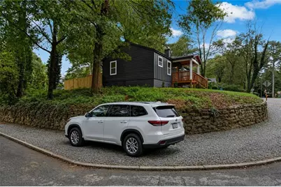 1250 Byewood Lane SW, Atlanta, GA 30310 - Photo 10