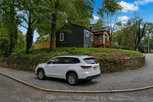 1250 Byewood Ln SW, Atlanta, GA 30310 - Photo 10