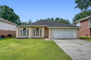 824 Arbor Hill Dr, Stone Mountain, GA 30088 - Photo 1