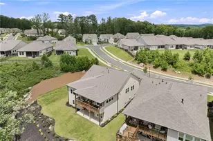 7012 Cottage Grv Dr, Flowery Branch, GA 30542 - Photo 8