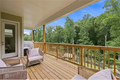 7012 Cottage Grove Drive, Flowery Branch, GA 30542 - Photo 24