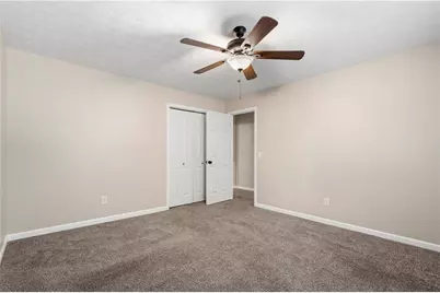 9569 Lakeview Court, Douglasville, GA 30135 - Photo 34