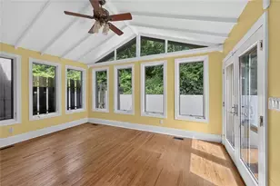 4198 Roswell Rd NE, Atlanta, GA 30342 - Photo 14