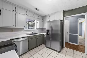 1320 Honey Creek Rd SE, Conyers, GA 30013 - Photo 16