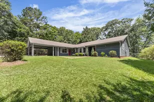 1320 Honey Creek Rd SE, Conyers, GA 30013 - Photo 2