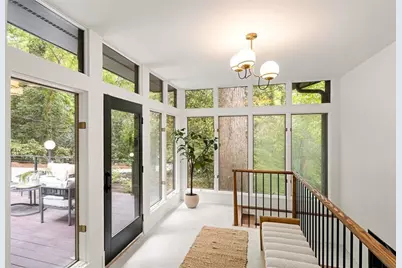 922 Barton Woods Road NE, Atlanta, GA 30307 - Photo 16