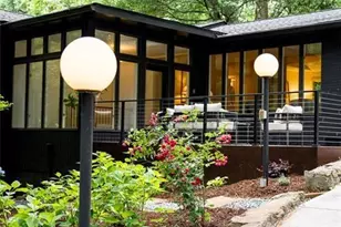 922 Barton Woods Rd NE, Atlanta, GA 30307 - Photo 6