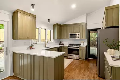 922 Barton Woods Road NE, Atlanta, GA 30307 - Photo 44