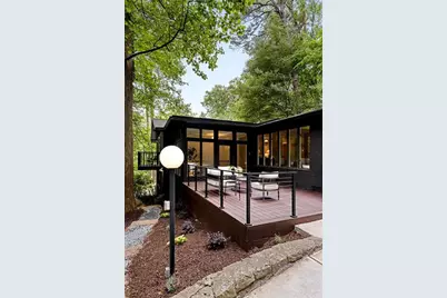 922 Barton Woods Road NE, Atlanta, GA 30307 - Photo 8