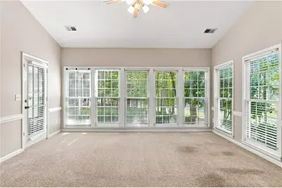 320 Valley Green Court, Woodstock, GA 30189 - Photo 10