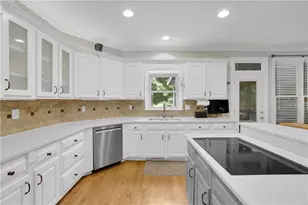 4294 Balmoral Glen Dr, Norcross, GA 30092 - Photo 14