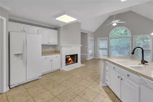 175 Pinevale Ct, Fayetteville, GA 30215 - Photo 16