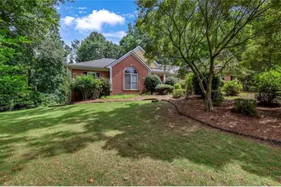 175 Pinevale Court, Fayetteville, GA 30215 - Photo 2
