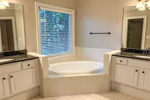 100 Wyngate Dr, Newnan, GA 30265 - Photo 12