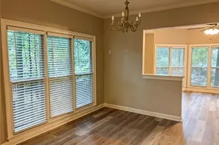 100 Wyngate Dr, Newnan, GA 30265 - Photo 8