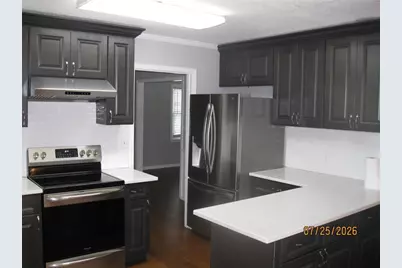 5159 Stratham Drive, Dunwoody, GA 30338 - Photo 8