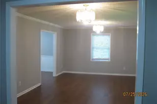 5159 Stratham Dr, Dunwoody, GA 30338 - Photo 10