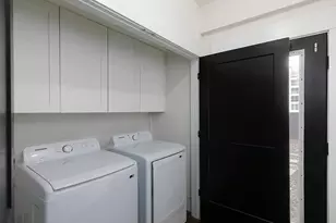 563 Parkway Dr NE, Atlanta, GA 30308 - Photo 24