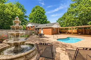 1942 Old Canton Rd, Marietta, GA 30062 - Photo 2