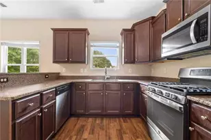 2238 Newbury Oaks Dr, Lawrenceville, GA 30044 - Photo 12