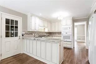 1405 Holly Lake Circle, Snellville, GA 30078 - Photo 32