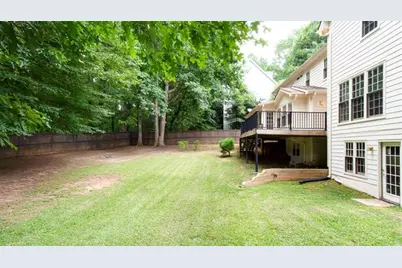 1405 Holly Lake Circle, Snellville, GA 30078 - Photo 14