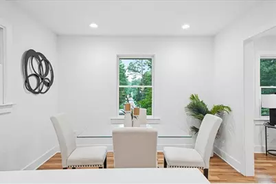 1875 Ravenwood Way NE, Atlanta, GA 30329 - Photo 8